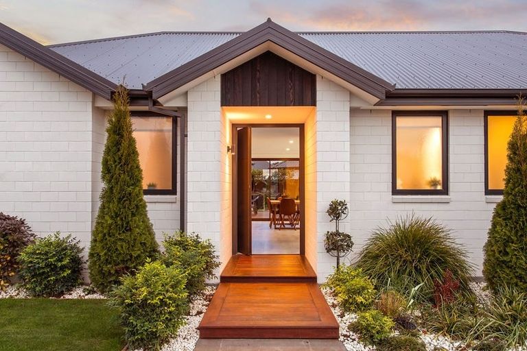 Photo of property in 31 Edward Law Boulevard, Prebbleton, 7604