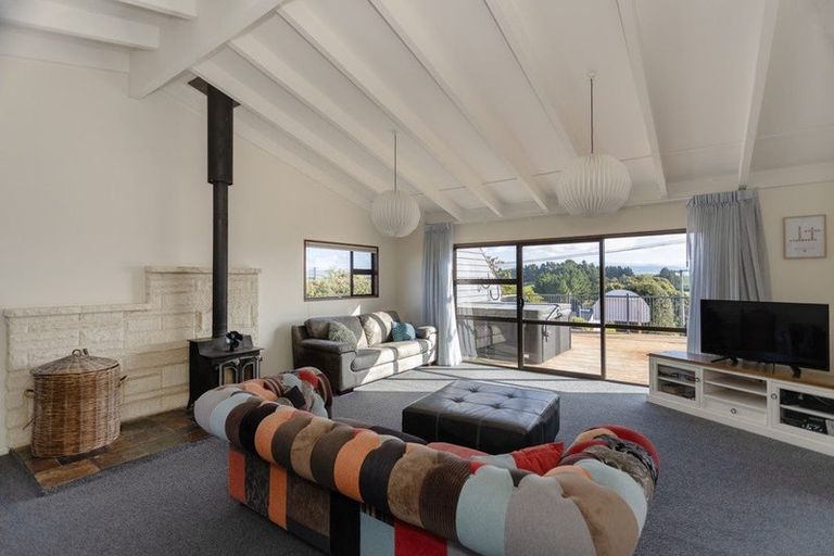 Photo of property in 19 Burnett Street, Kakanui, Oamaru, 9495