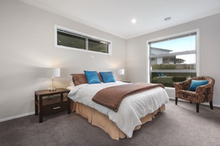 Photo of property in 6 Shoal Place, Whitby, Porirua, 5024