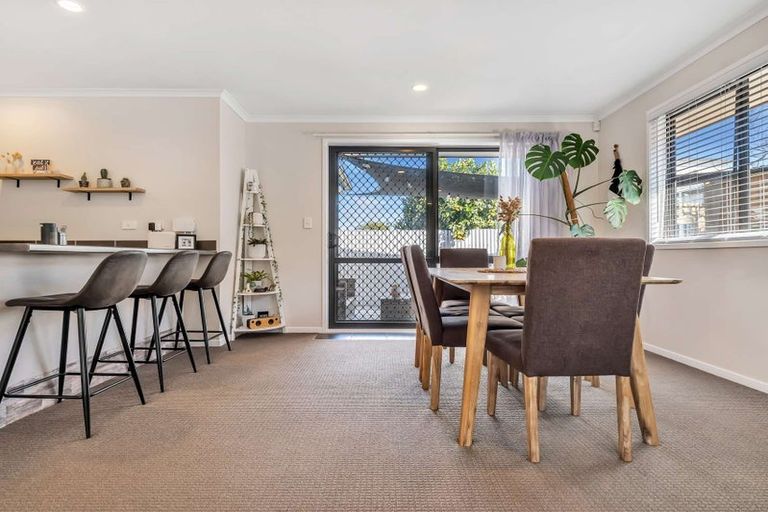 Photo of property in 3a Kaiwaka Road, Waiuku, 2123