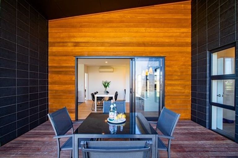 Photo of property in 7 Grey View Grove, Rangiora, 7400