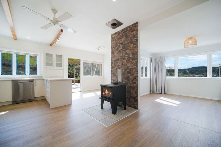 Photo of property in 31c Zanders Road, Helensville, 0882