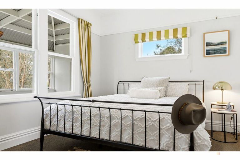 Photo of property in 260 Talbot Street, Geraldine, 7930