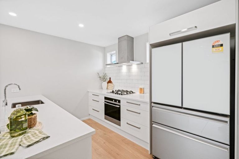 Photo of property in 16 Forge Close, Halswell, Christchurch, 8025