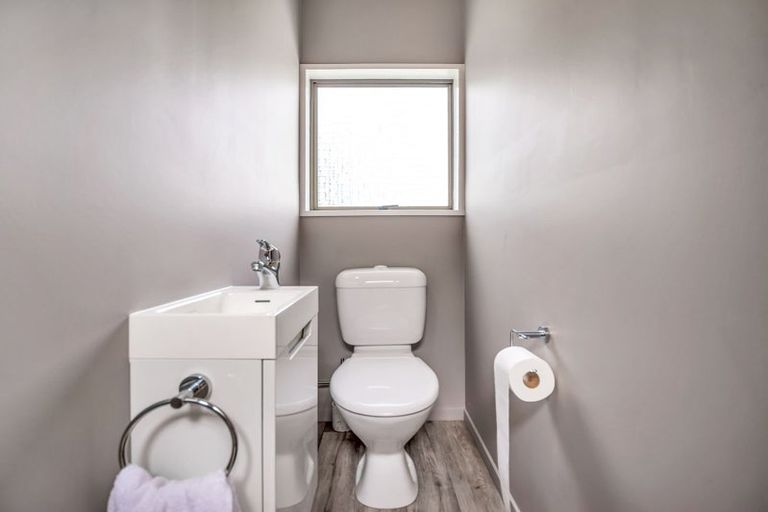 Photo of property in 9 Wilfred Street, St Andrews, Hamilton, 3200