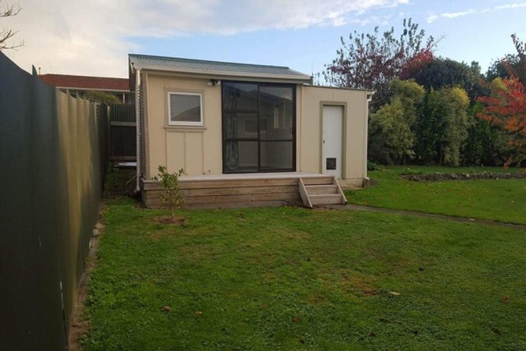Photo of property in 24 Kennedy Drive, Levin, 5510