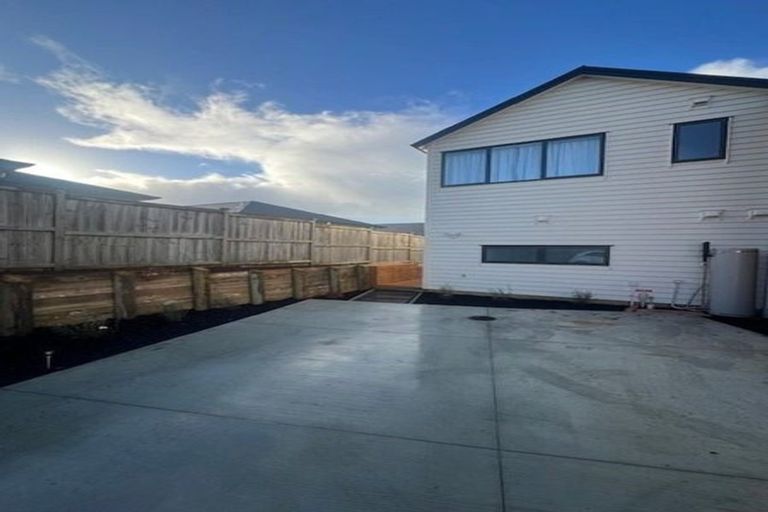 Photo of property in 38 Ahunga Road, Karaka, Papakura, 2113