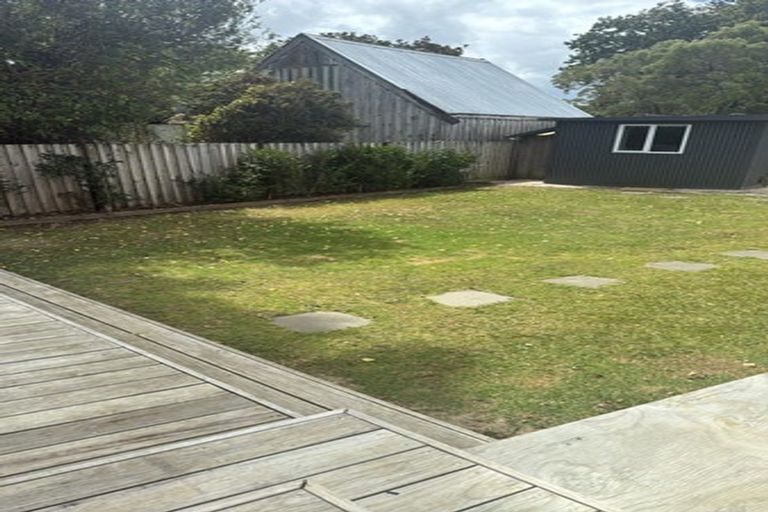 Photo of property in 1/248 Birkdale Road, Birkdale, Auckland, 0626