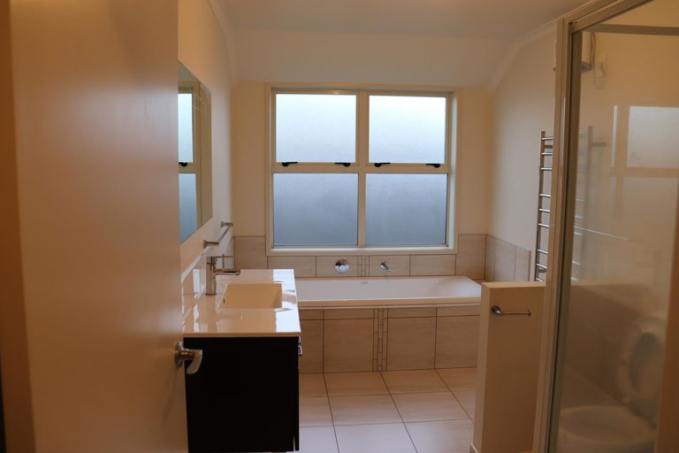 Photo of property in 6 Solomon Drive, Ngaruawahia, 3720