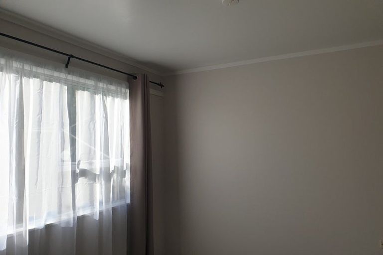 Photo of property in 32 Awatea Street, Ranui, Porirua, 5024