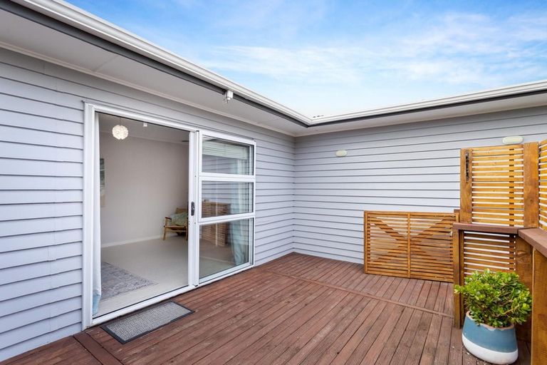Photo of property in 699 Te Atatu Road, Te Atatu Peninsula, Auckland, 0610