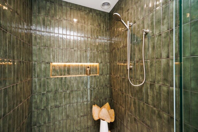 Photo of property in 42a Batt Street, West End, Palmerston North, 4410