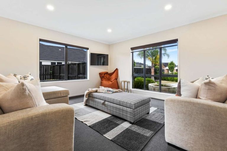 Photo of property in 123 Saint James Drive, Huntington, Hamilton, 3210