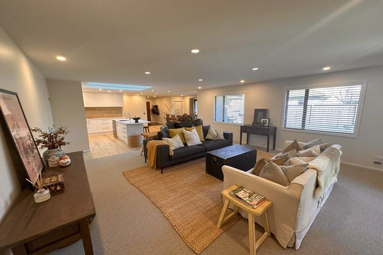 Photo of property in 75 Howards Drive, Lake Hayes, Queenstown, 9304