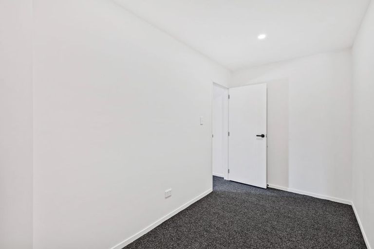 Photo of property in 6/13 Fairdale Place, Birkdale, Auckland, 0626
