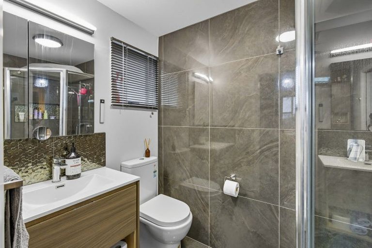 Photo of property in 127 Winchester Street, Levin, 5510