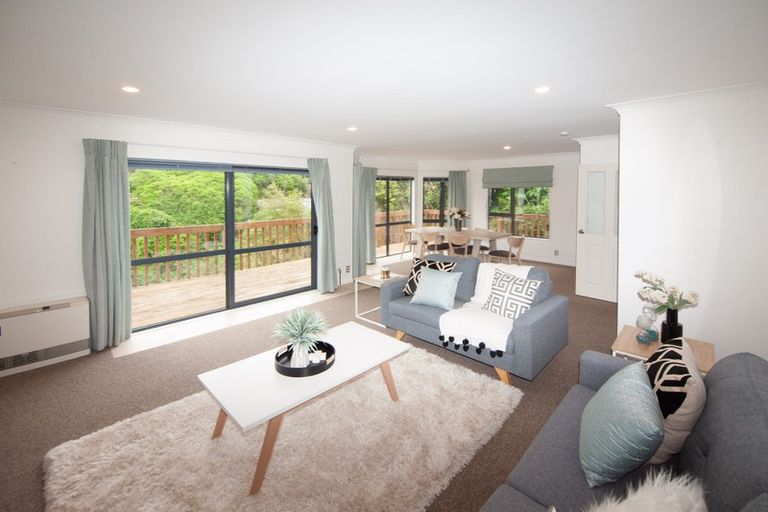 Photo of property in 108b Westchester Drive, Churton Park, Wellington, 6037