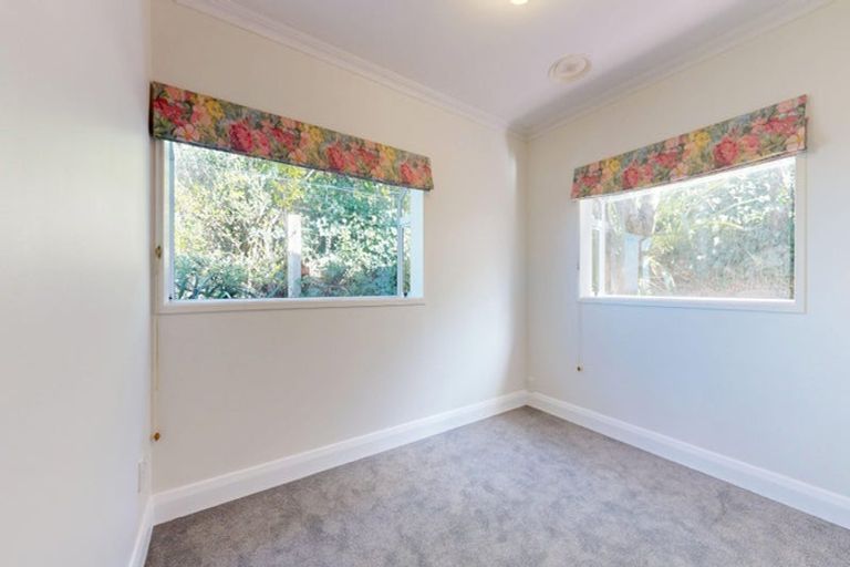 Photo of property in 10 Hornsey Road, Melrose, Wellington, 6023