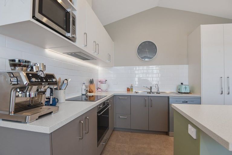 Photo of property in 32 Maxwell Avenue, Durie Hill, Whanganui, 4500