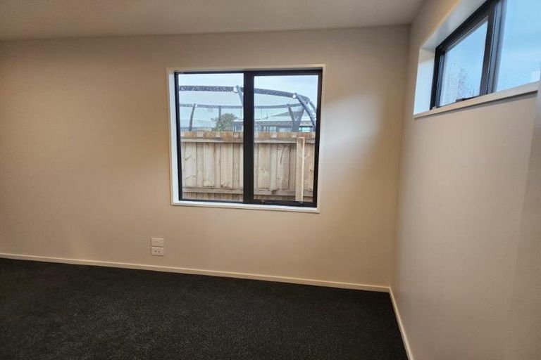 Photo of property in 35a Chrysolite Place, Belfast, 8051