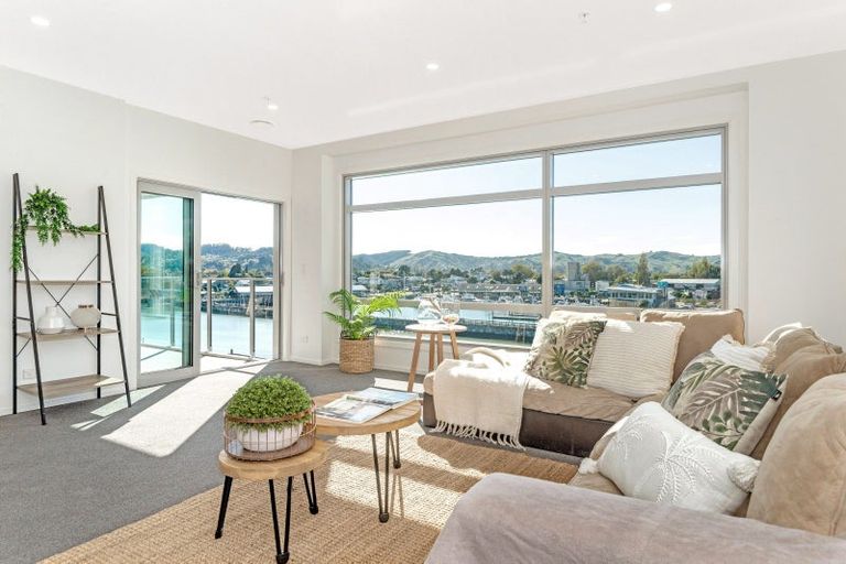 Photo of property in Marina View Apartments, 305/4 Reads Quay, Gisborne, 4010