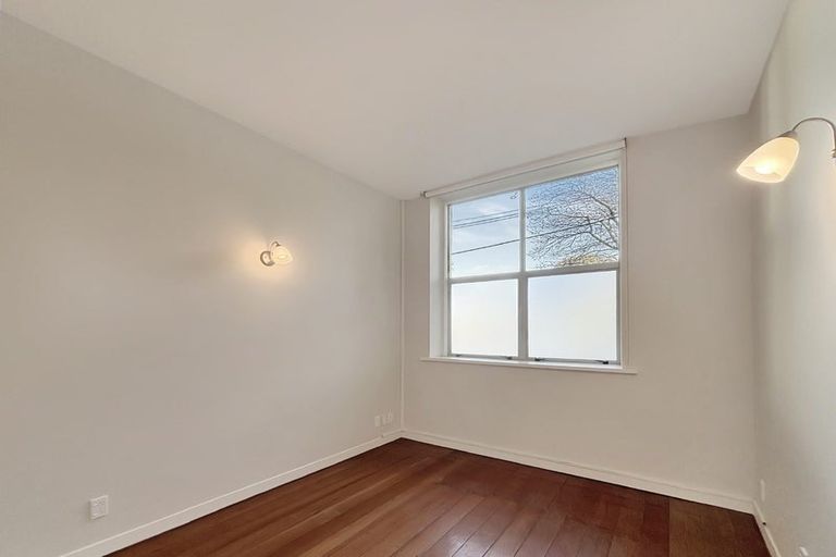 Photo of property in 1/30 Hanson Street, Mount Cook, Wellington, 6021