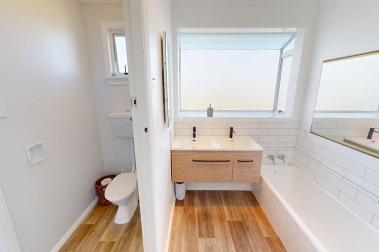 Photo of property in 5 Bastia Avenue, Bastia Hill, Whanganui, 4500