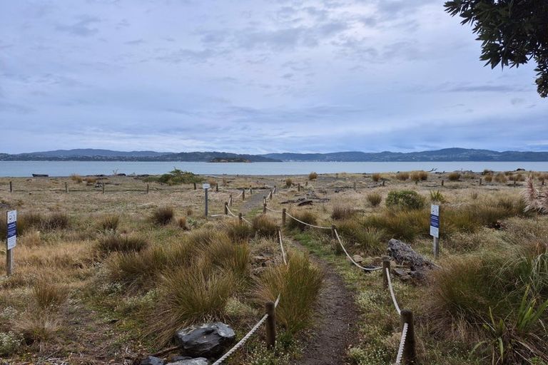 Photo of property in 34 Tuatoru Street, Eastbourne, Lower Hutt, 5013
