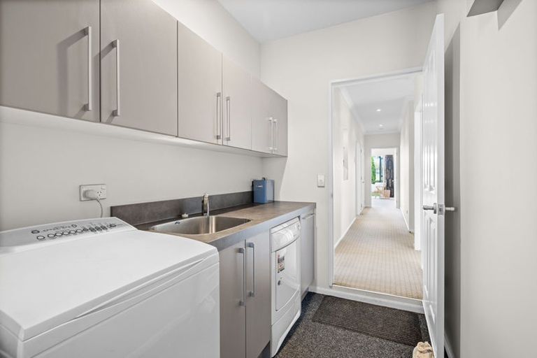 Photo of property in 24 Providence Place, Redwood, Christchurch, 8051