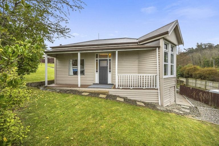 Photo of property in 6 Burnett Street, Calton Hill, Dunedin, 9012