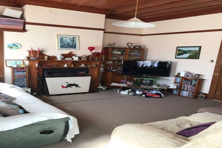 Photo of property in 16 Rira Street, Marton, 4710