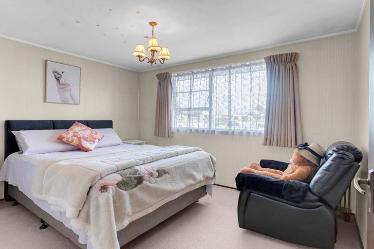 Photo of property in 15b Sandalwood Drive, Dinsdale, Hamilton, 3204