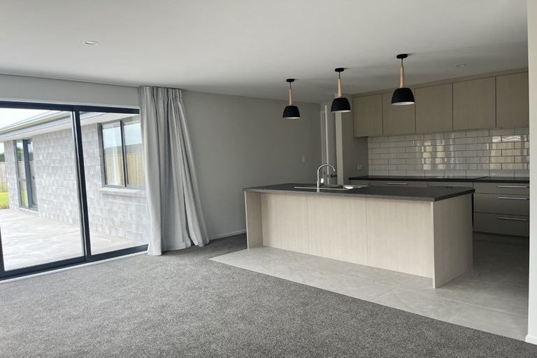 Photo of property in 23 Lovelock Avenue, Rolleston, 7615