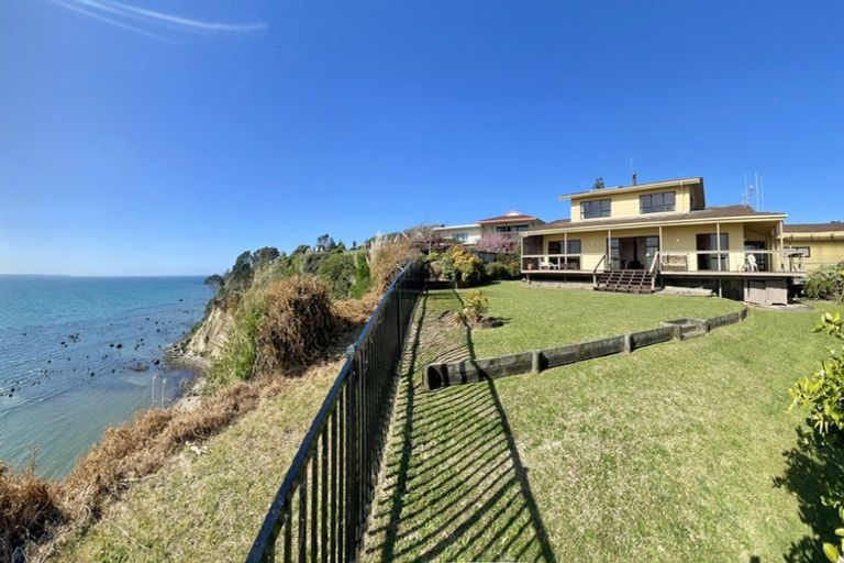 Photo of property in 84 Town Point Road, Maketu, 3189