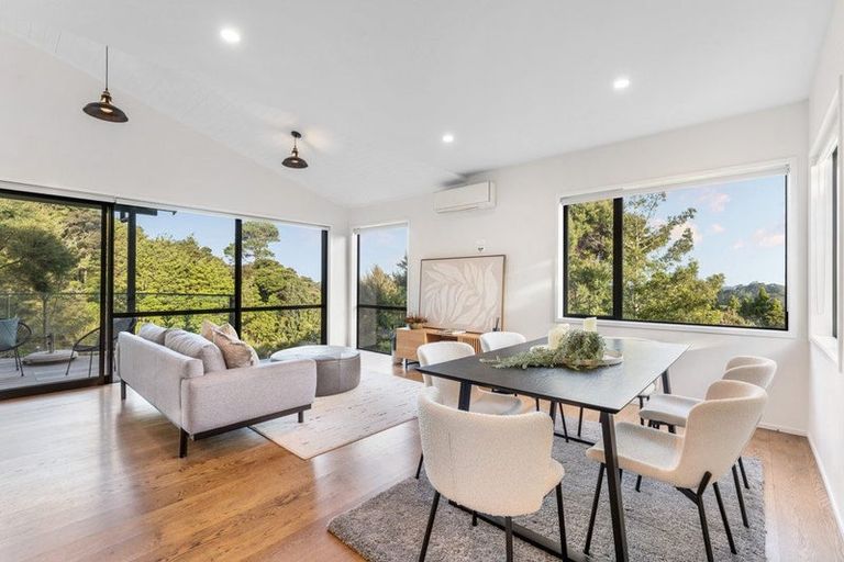 Photo of property in 339 Ridge Road, Paremoremo, Albany, 0793