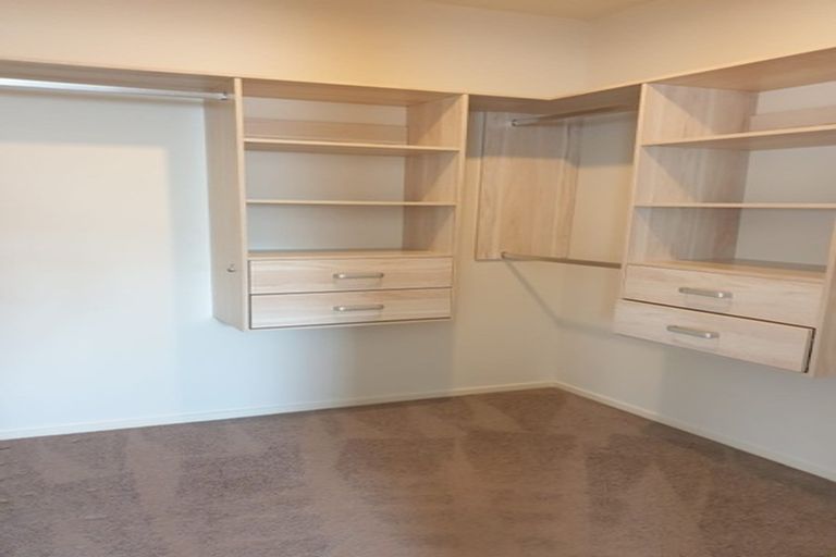 Photo of property in 24 Mantra Road, Massey, Auckland, 0614