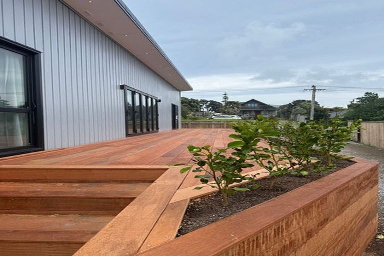 Photo of property in 22 Babbacombe Avenue, Otaki Beach, Otaki, 5512