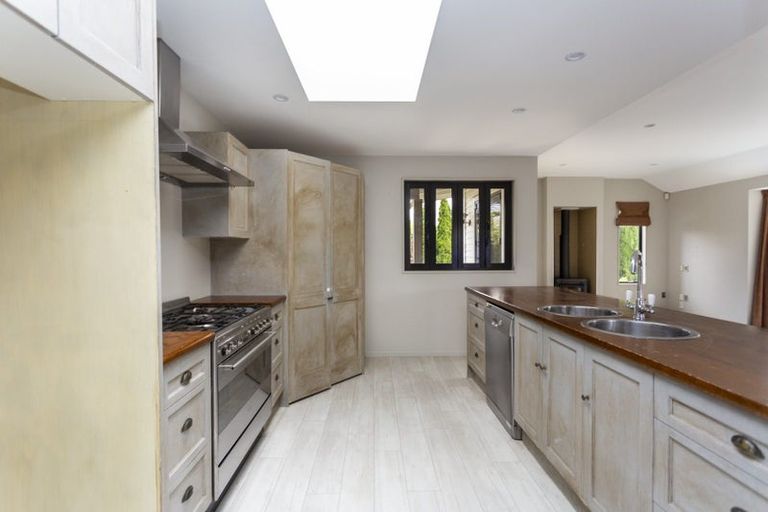 Photo of property in 14 Hideaway Gate, Parklands, Christchurch, 8083