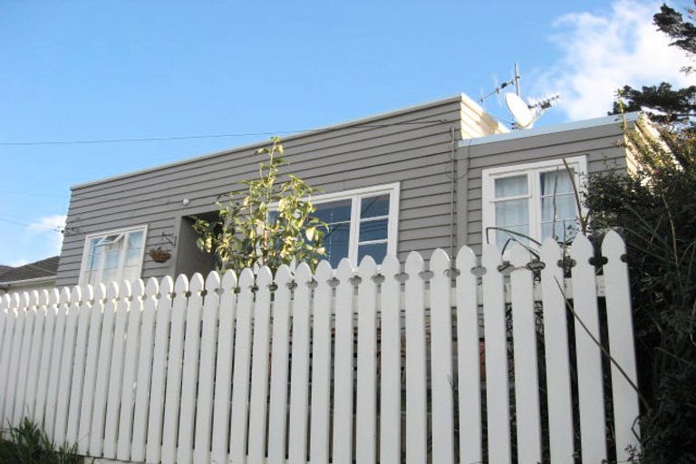 Photo of property in 26 Main Road, Wainuiomata, Lower Hutt, 5014