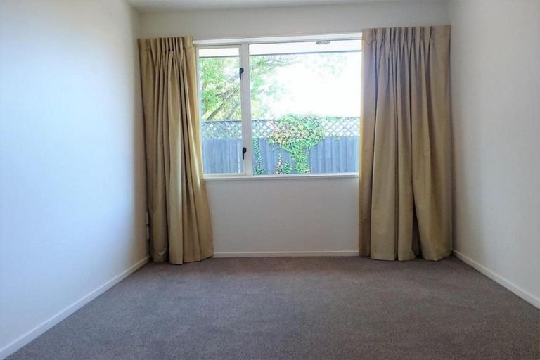 Photo of property in 90d Peverel Street, Riccarton, Christchurch, 8041