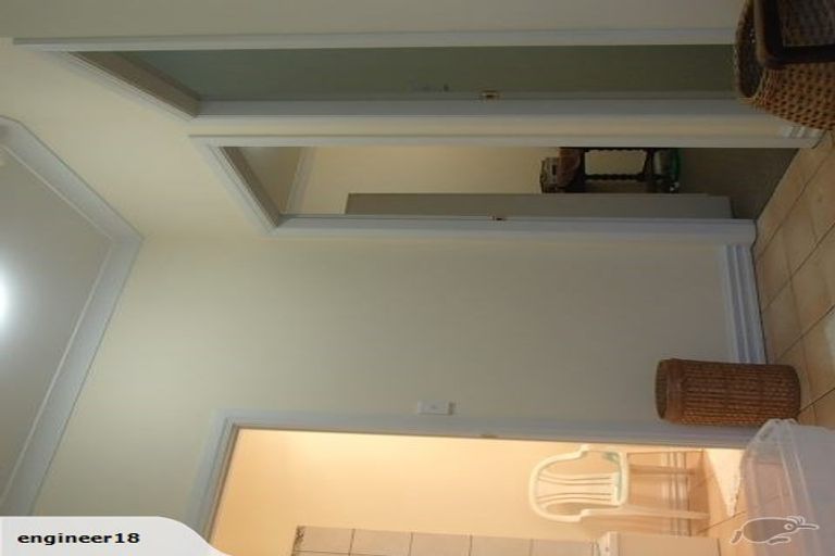 Photo of property in 52 Mitchell Street, Brooklyn, Wellington, 6021