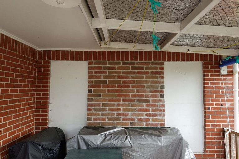 Photo of property in 295 Don Buck Road, Massey, Auckland, 0614