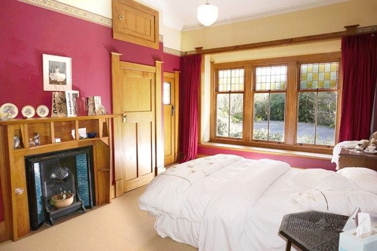 Photo of property in 126 Awai Road, Tarurutangi, New Plymouth, 4372