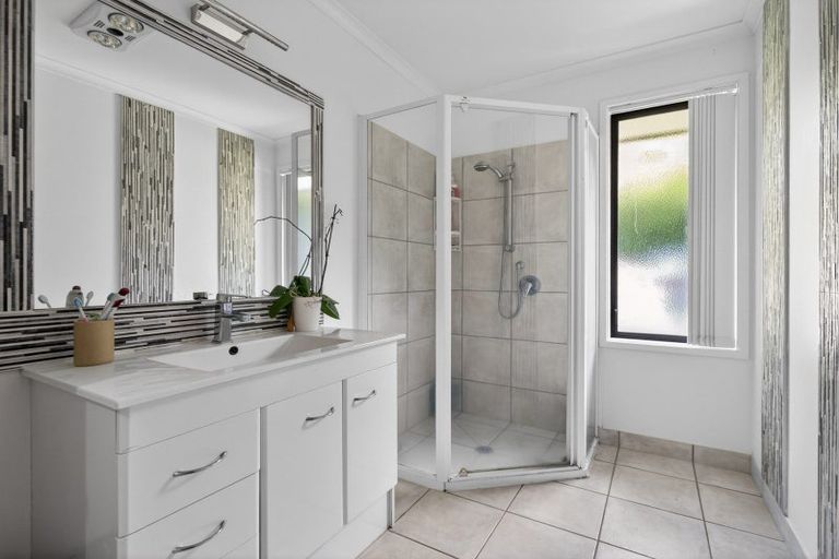 Photo of property in 725c Puketona Road, Haruru, 0204