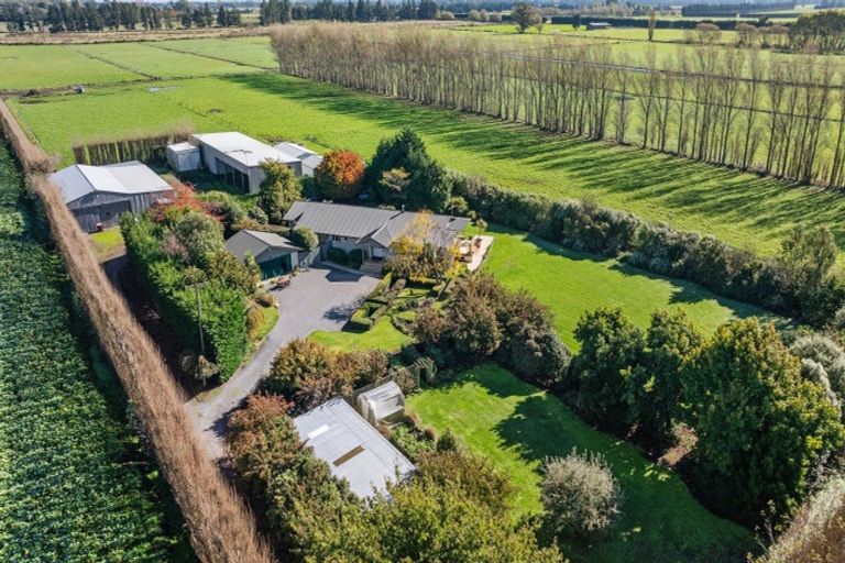 Photo of property in 117 Swamp Road, Springston, Christchurch, 7677