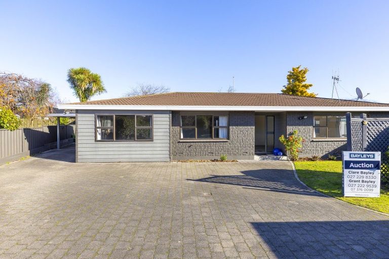 Photo of property in 7 Kathleen Place, Rainbow Point, Taupo, 3330