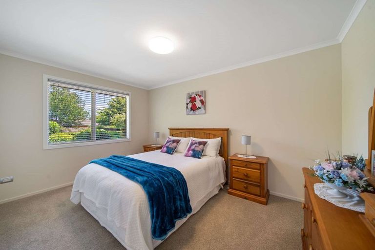 Photo of property in 48 Hagart-alexander Drive, Mosgiel, 9024