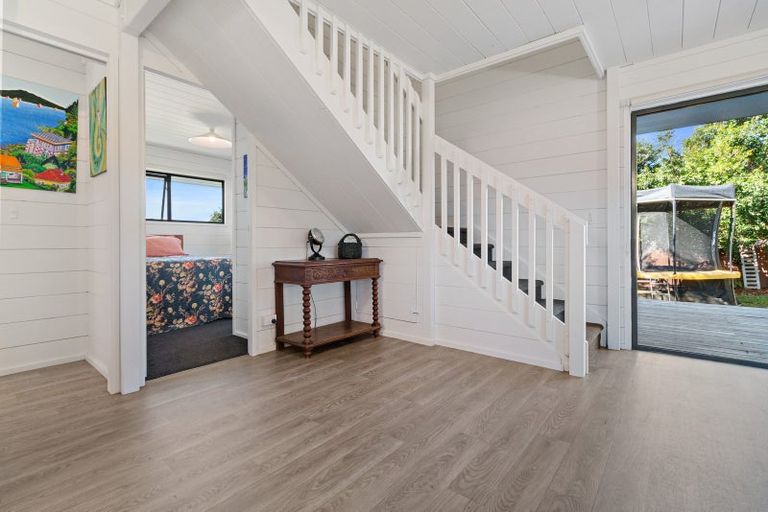 Photo of property in 200 Vista Paku, Pauanui, Hikuai, 3579