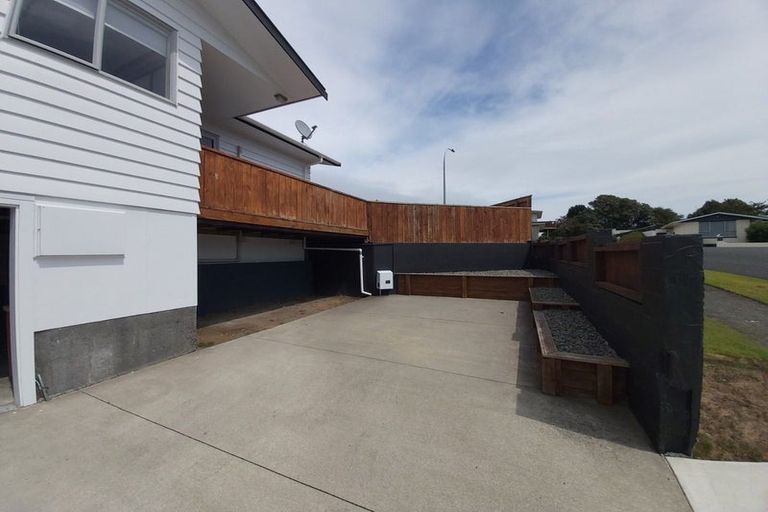 Photo of property in 18 Smeaton Road, Glenbrook, Waiuku, 2681