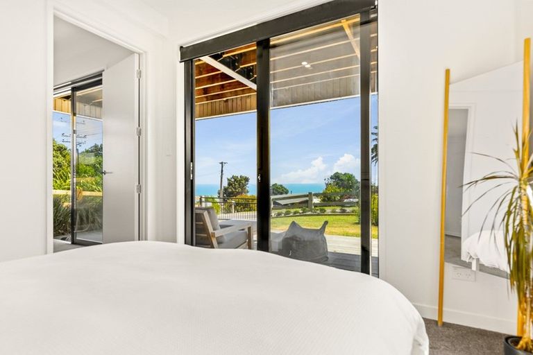 Photo of property in 11 Edwin Mitchelson Road, Muriwai, Waimauku, 0881